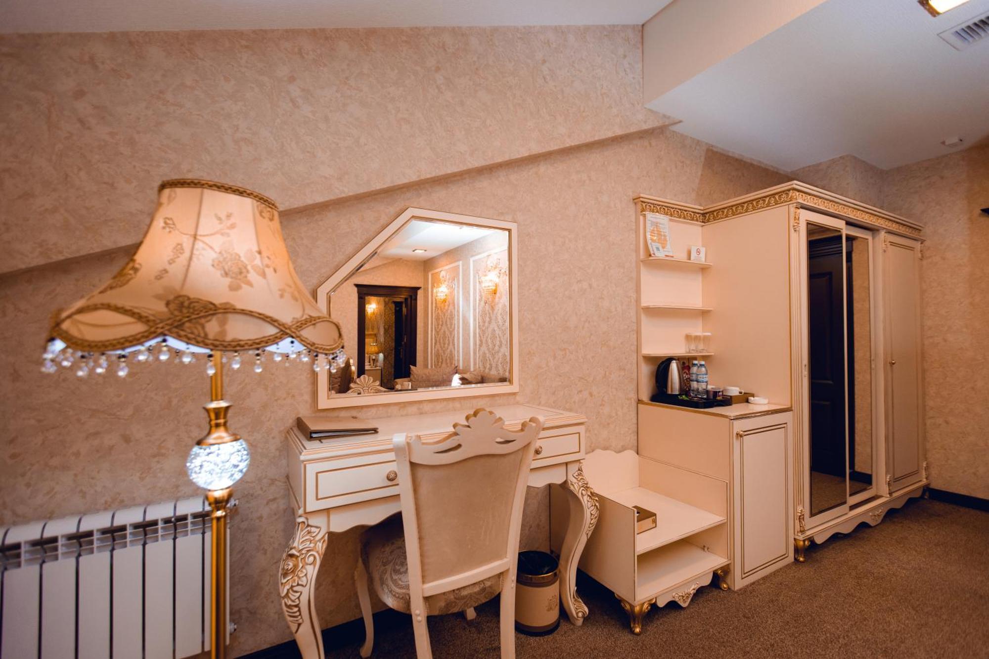 Baku Hotel غانيا المظهر الخارجي الصورة